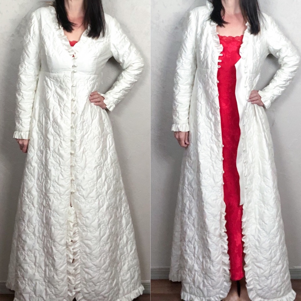 Vintage Vanity Fair Quilted Full Length Housecoat
